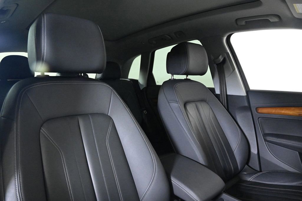 Certified 2023 Audi Q5 2.0T Premium Plus w/ Premium Plus Package image 16