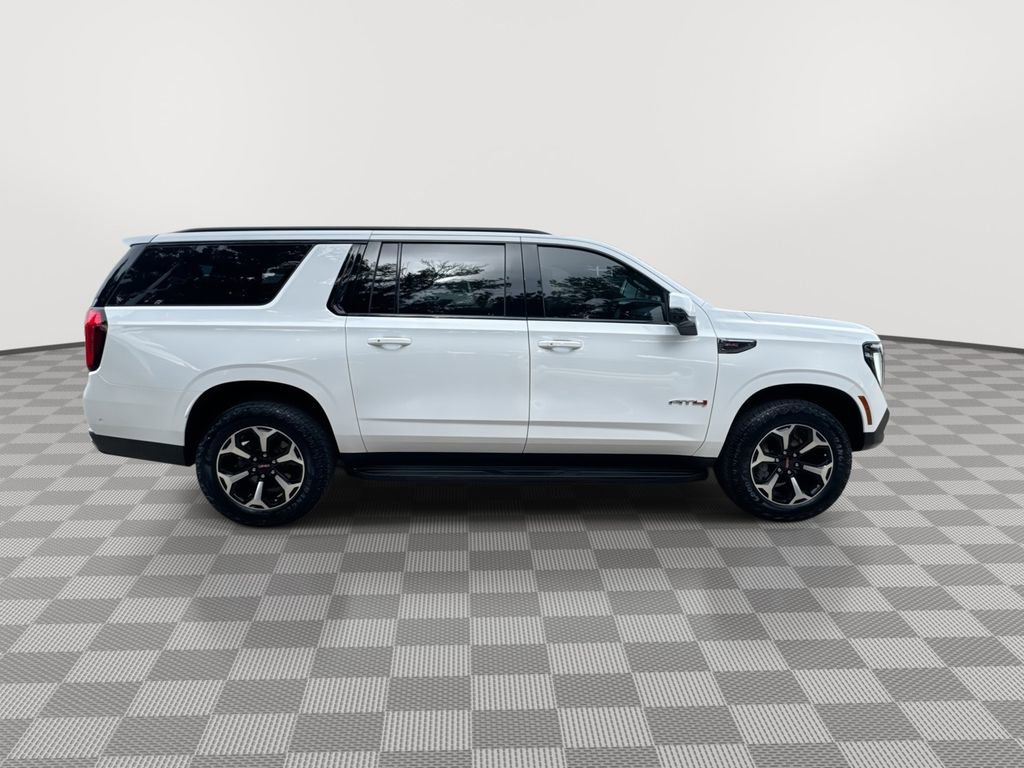 Used 2025 GMC Yukon XL AT4 w/ LPO, Floor Liner Package AWD/4WD image 12