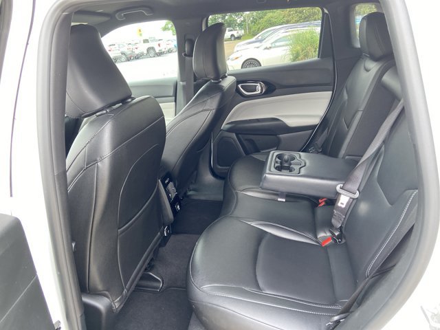 Used 2025 Jeep Compass Limited AWD/4WD image 46