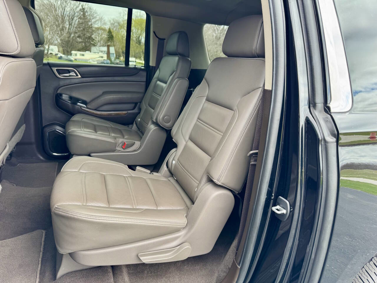 Used 2019 GMC Yukon XL Denali w/ Denali Ultimate Package AWD/4WD image 29