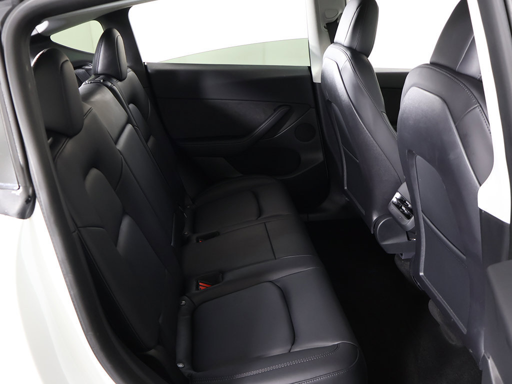 Used 2022 Tesla Model Y Performance AWD/4WD image 37