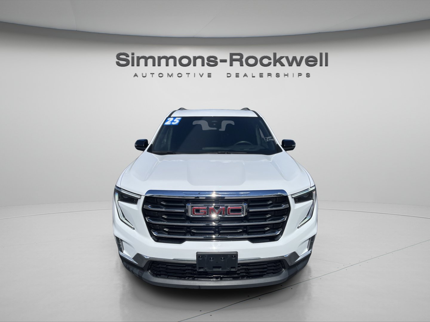 Used 2025 GMC Acadia Elevation w/ Elevation Premium Package AWD/4WD image 8