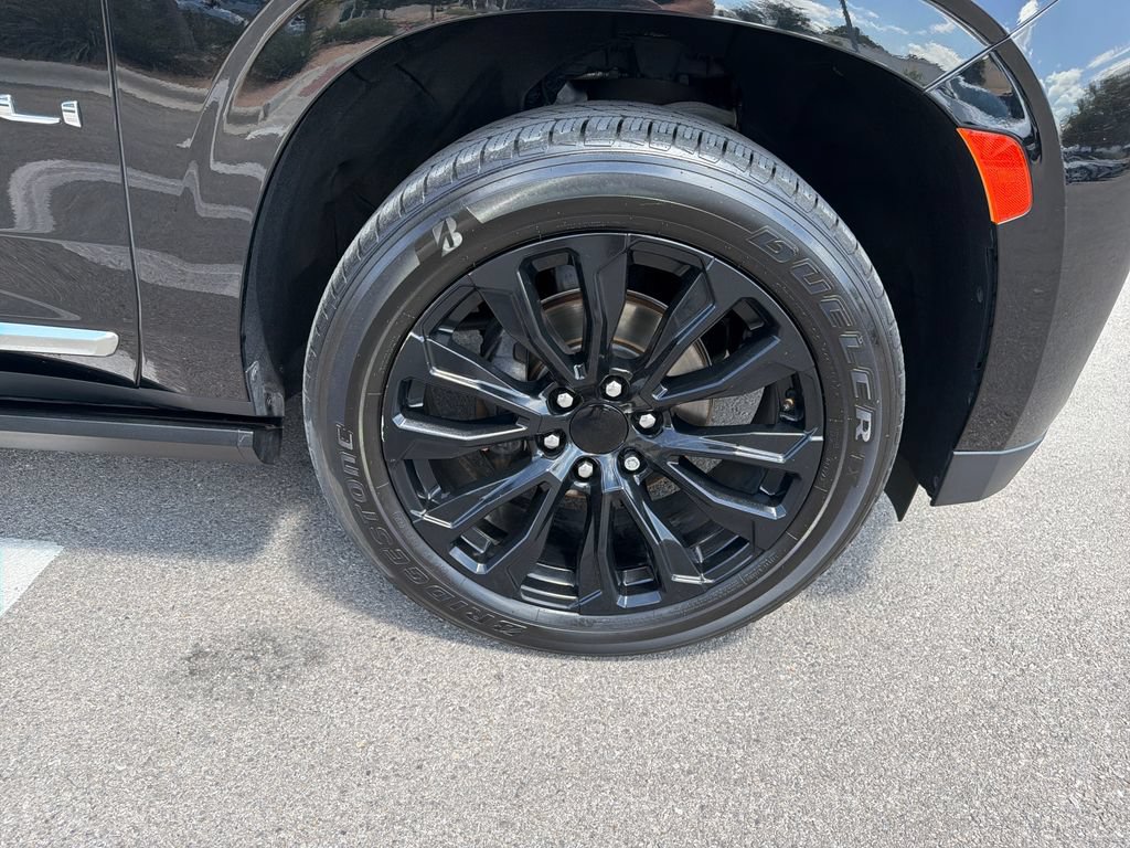 Used 2023 GMC Yukon Denali AWD/4WD image 17