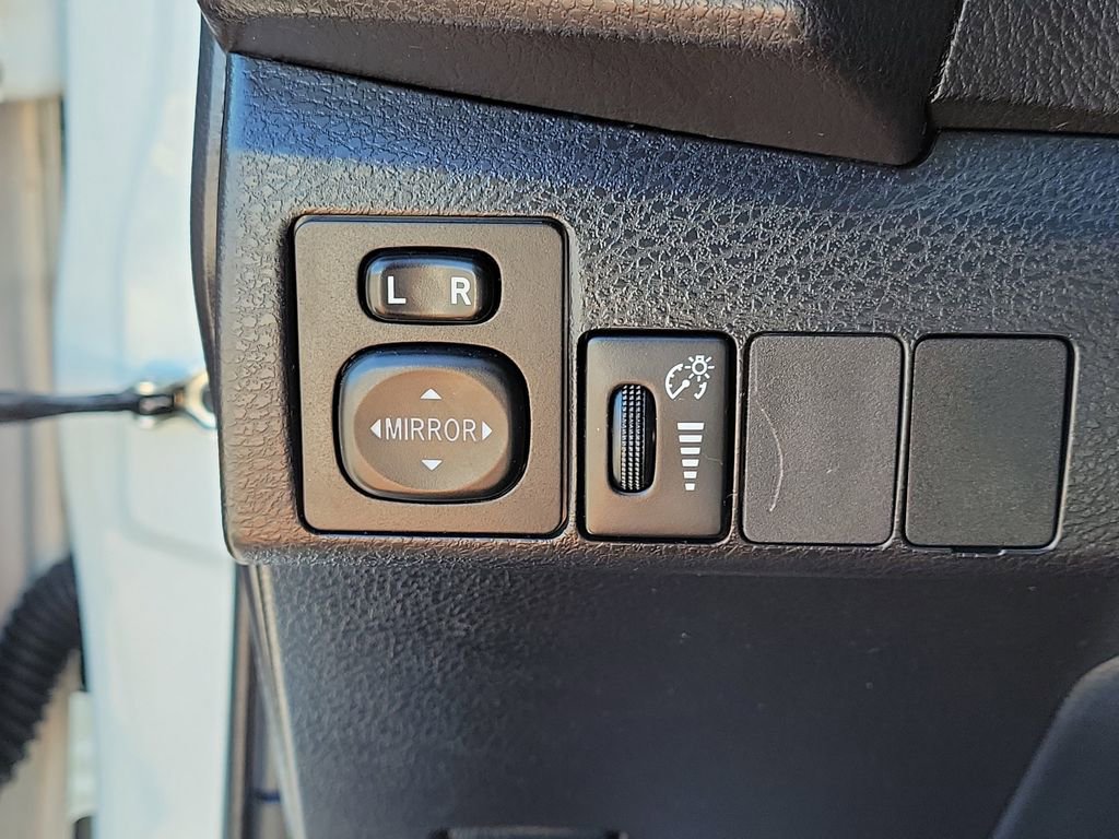 Used 2016 Toyota Corolla S image 30