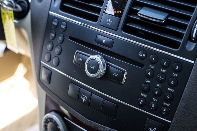 Used 2009 Mercedes-Benz C 350 Sport image 31