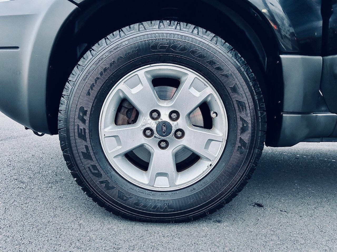 Used 2006 Ford Escape XLT image 35