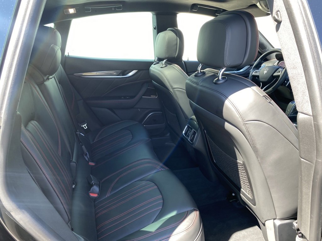 Used 2023 Maserati Levante GT image 10