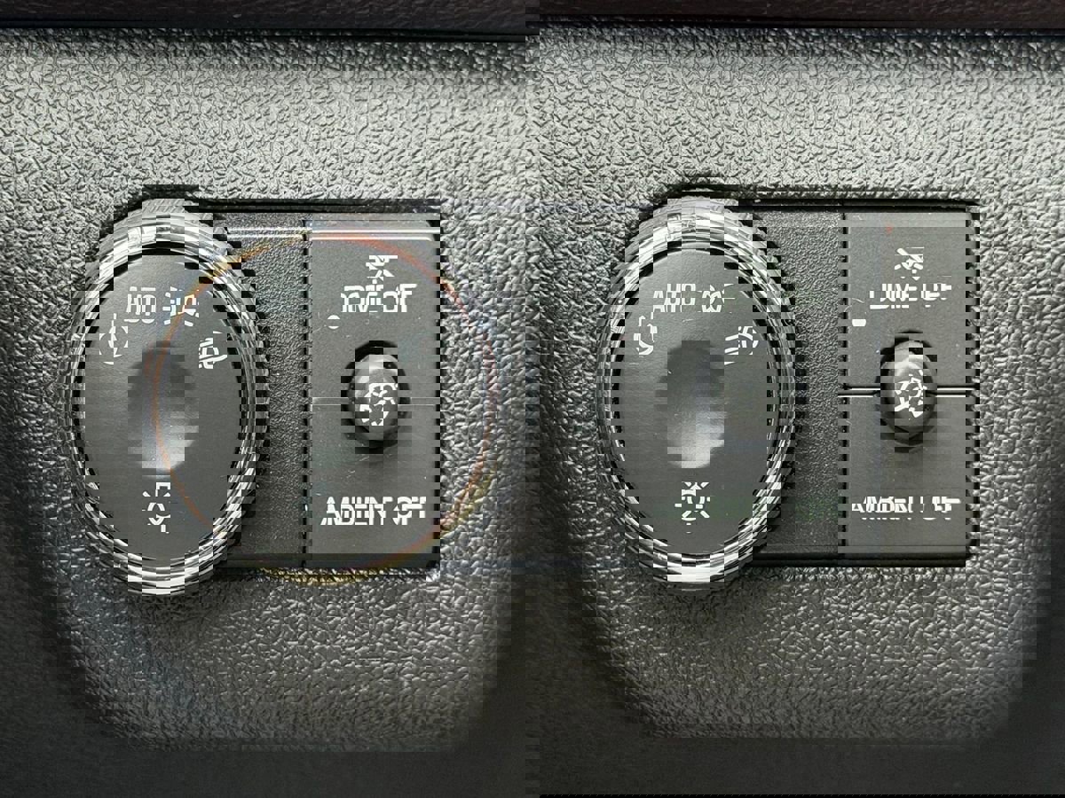 Used 2017 Buick Enclave Leather image 32