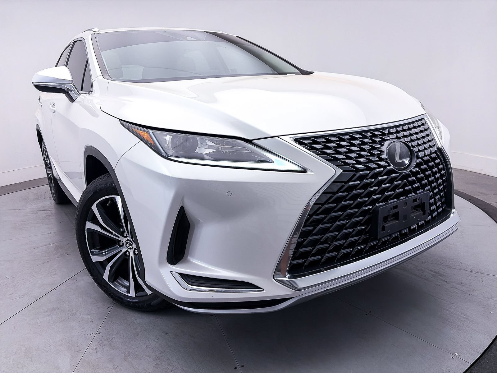 Used 2020 Lexus RX 350 FWD w/ Premium Package image 3