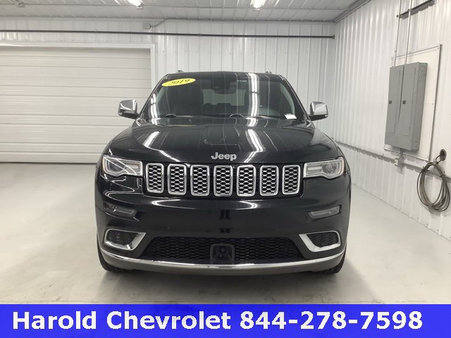 Used 2019 Jeep Grand Cherokee Summit image 2