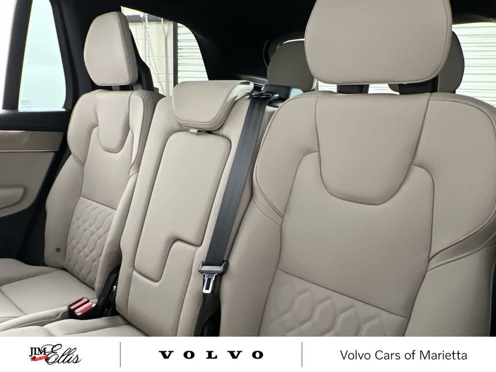 New 2026 Volvo XC90 B6 Plus w/ Protection Package Premier AWD/4WD image 23