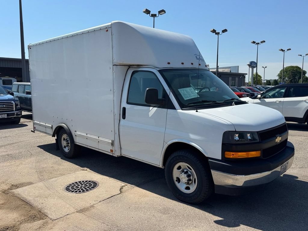 Used 2021 Chevrolet Express 3500 w/ Power Convenience Package RWD image 10