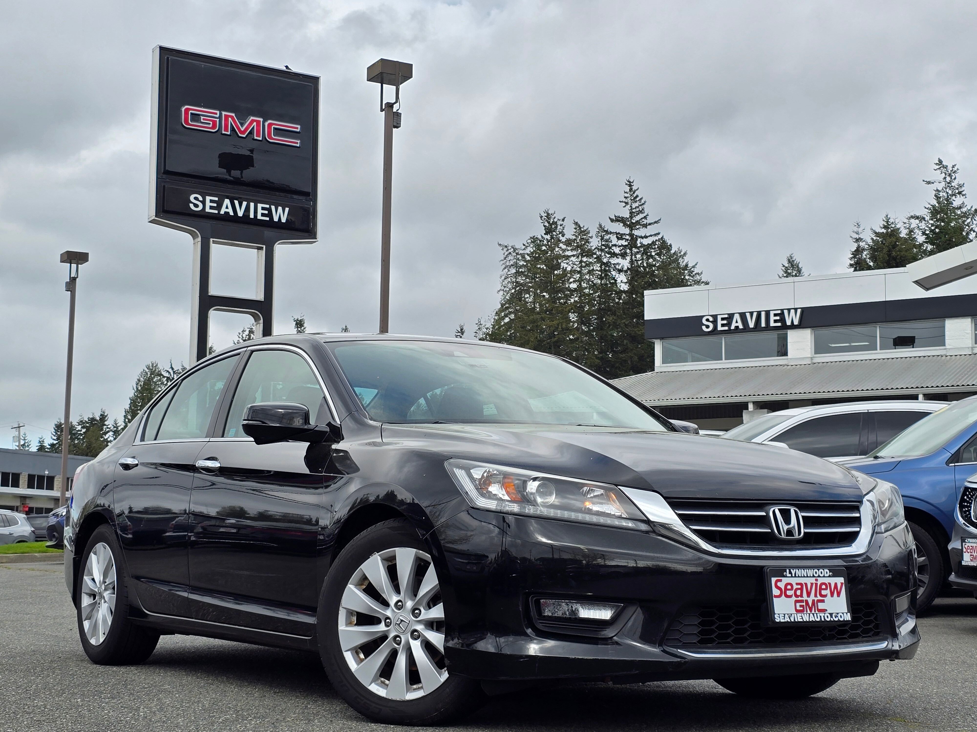 Used 2015 Honda Accord EX-L image 1