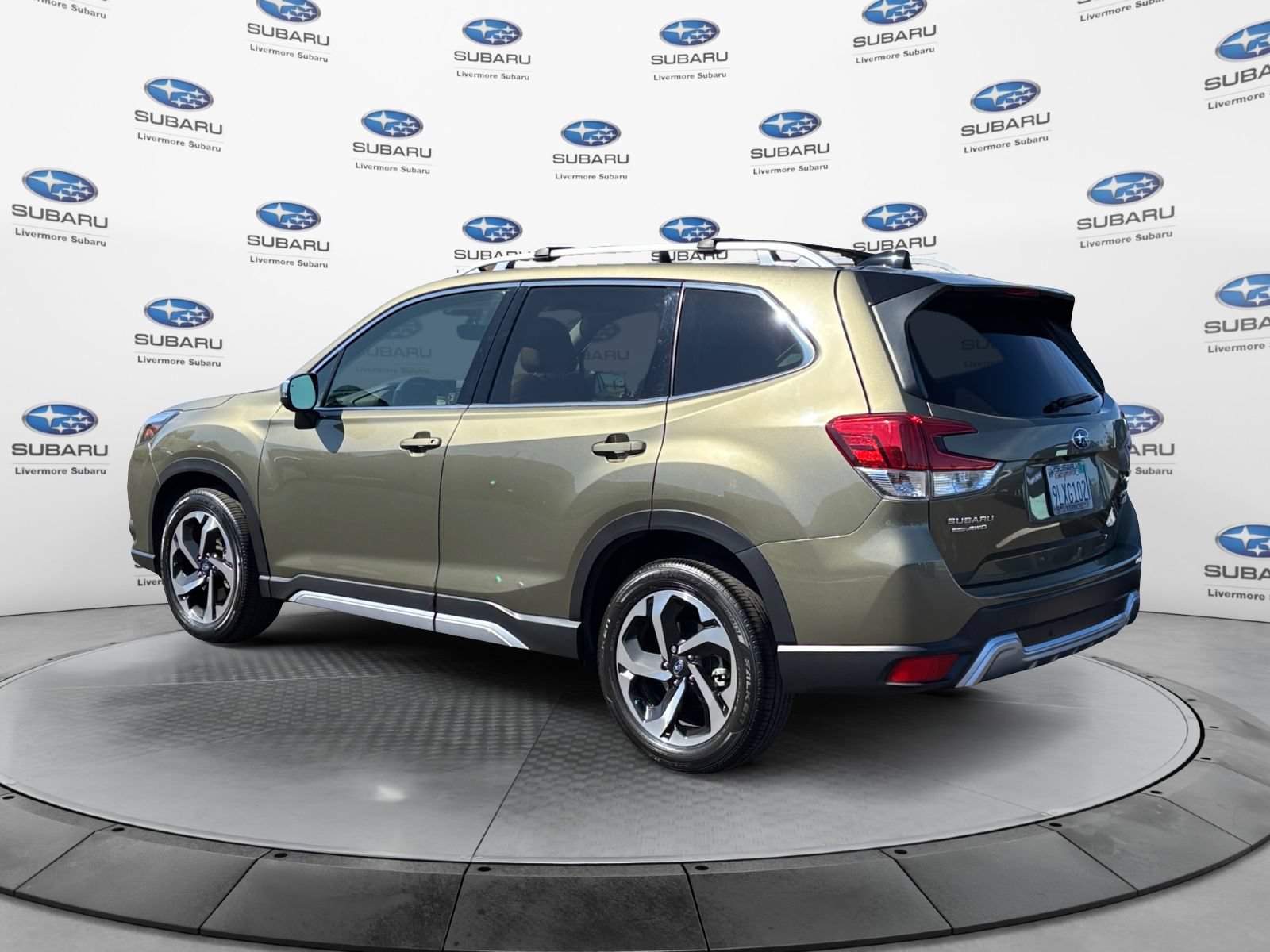 Certified 2024 Subaru Forester Touring AWD/4WD image 4