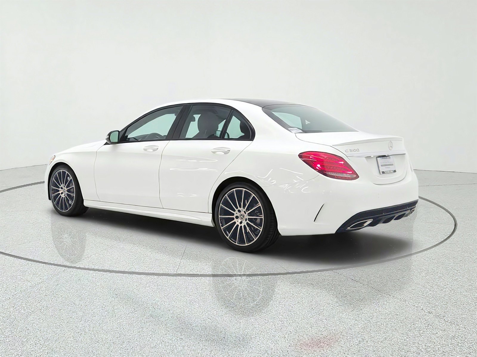 Used 2018 Mercedes-Benz C 300 Sedan image 7
