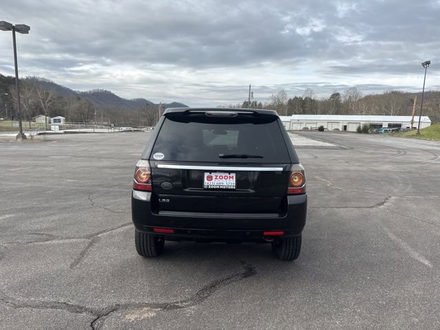 Used 2015 Land Rover LR2 image 7