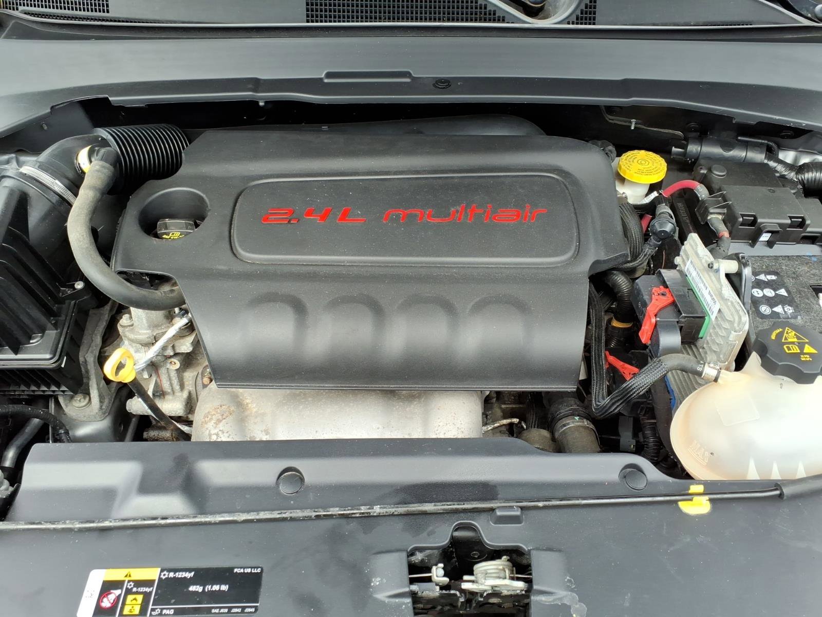 Used 2018 Jeep Compass Sport w/ Tech Group image 27