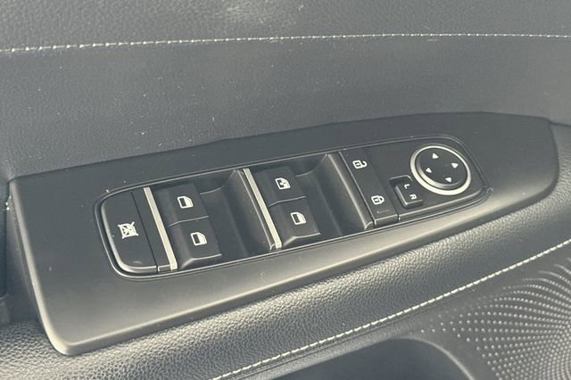 Used 2023 Kia Forte GT-Line w/ GT-Line Technology Package FWD image 12