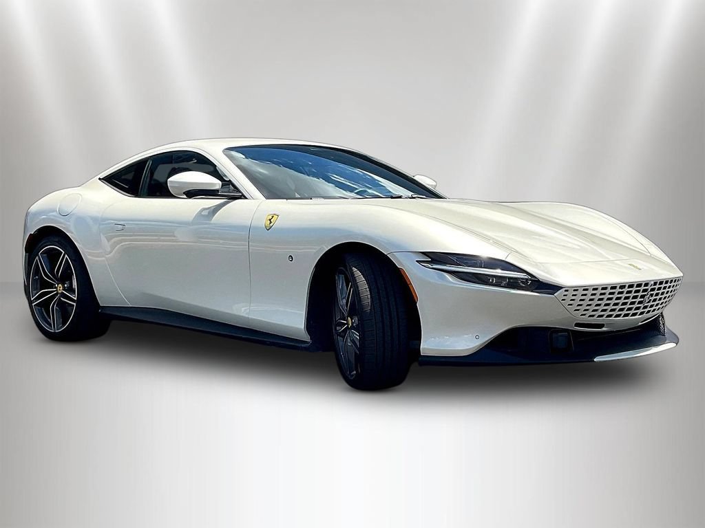 Used 2021 Ferrari Roma RWD image 3
