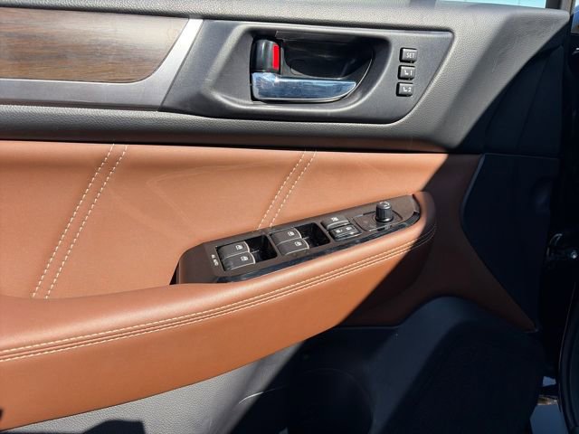 Used 2019 Subaru Outback 2.5i Touring image 19