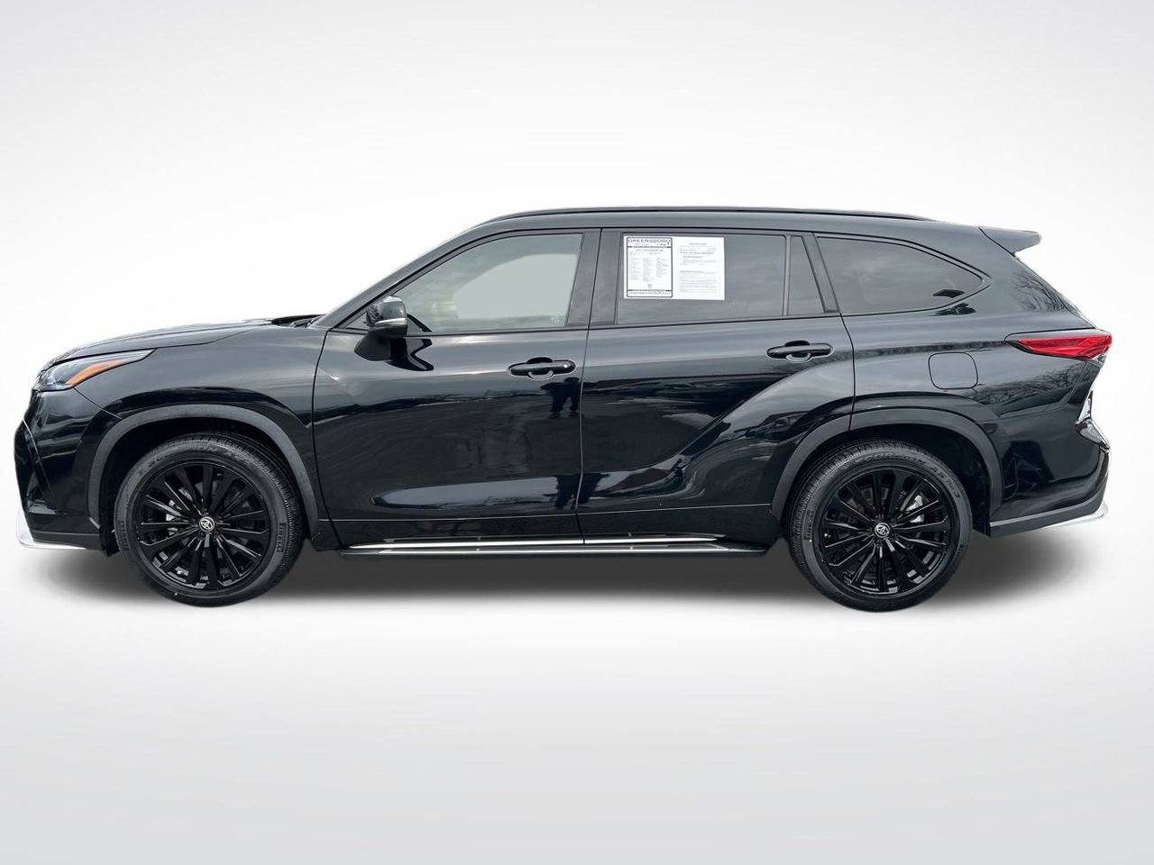 Used 2023 Toyota Highlander XSE video 2