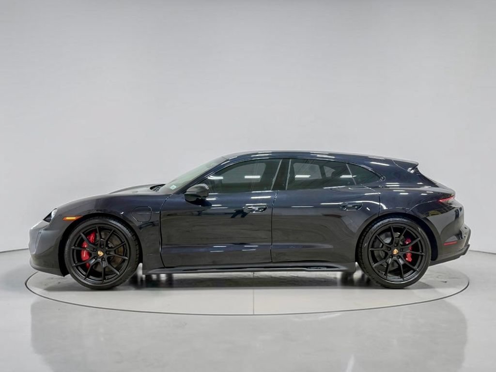 Used 2024 Porsche Taycan GTS AWD/4WD image 16