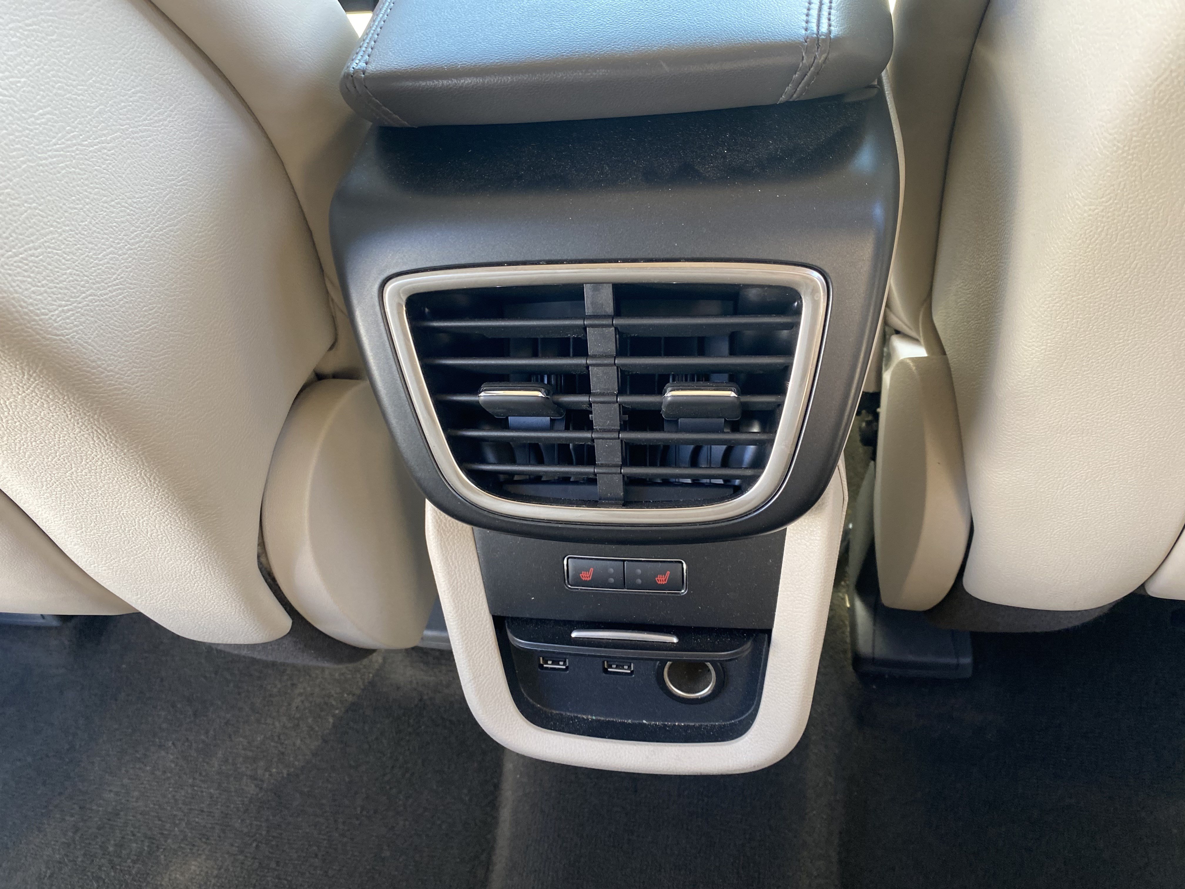 Used 2019 Lincoln Nautilus Reserve FWD image 18