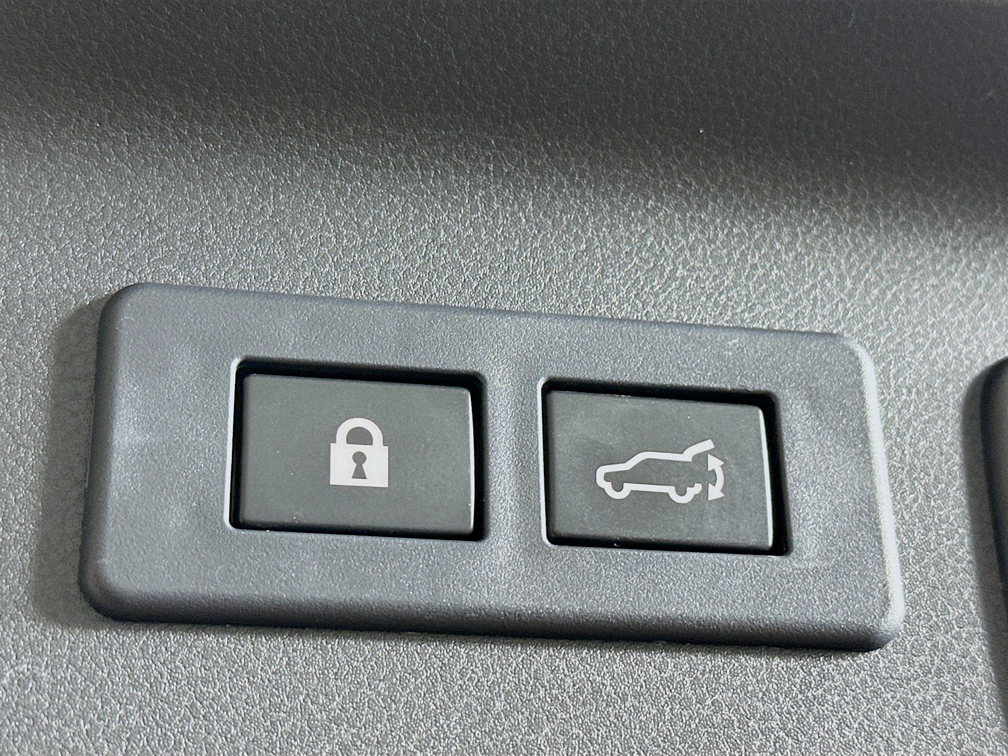 Used 2025 Subaru Forester Premium AWD/4WD image 29