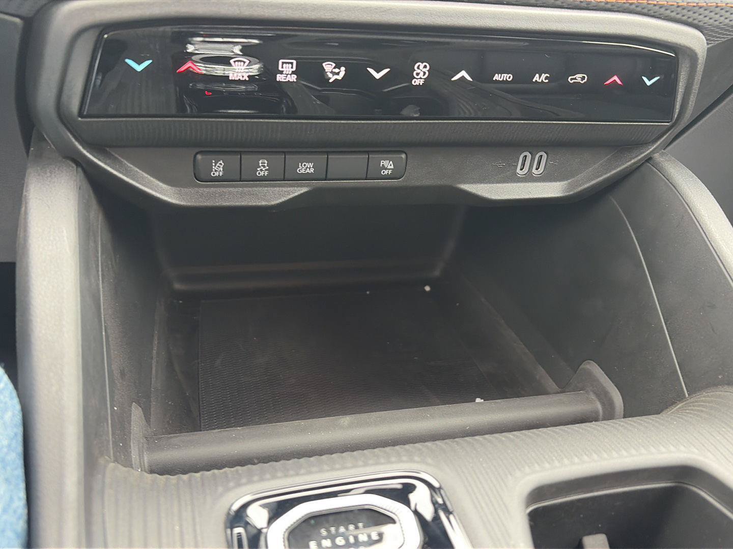 New 2026 Jeep Cherokee Limited AWD/4WD image 22