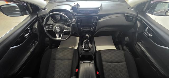 Used 2019 Nissan Rogue Sport SV w/ Technology Package image 30