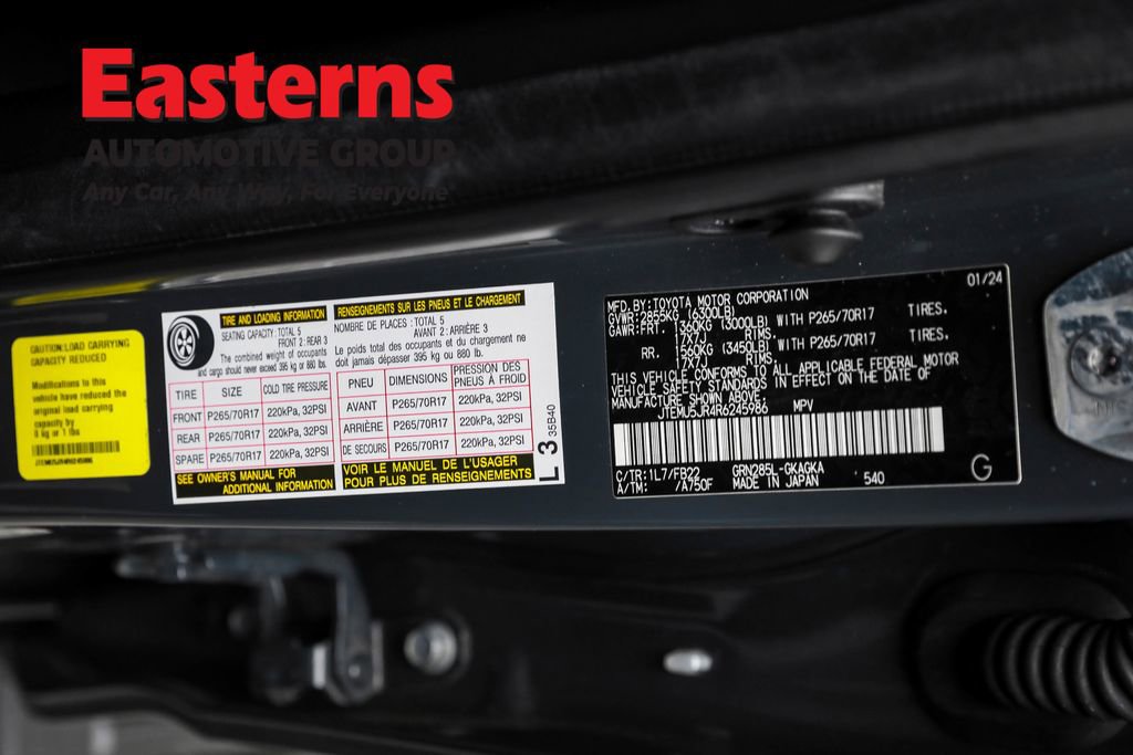 Used 2024 Toyota 4Runner SR5 image 32