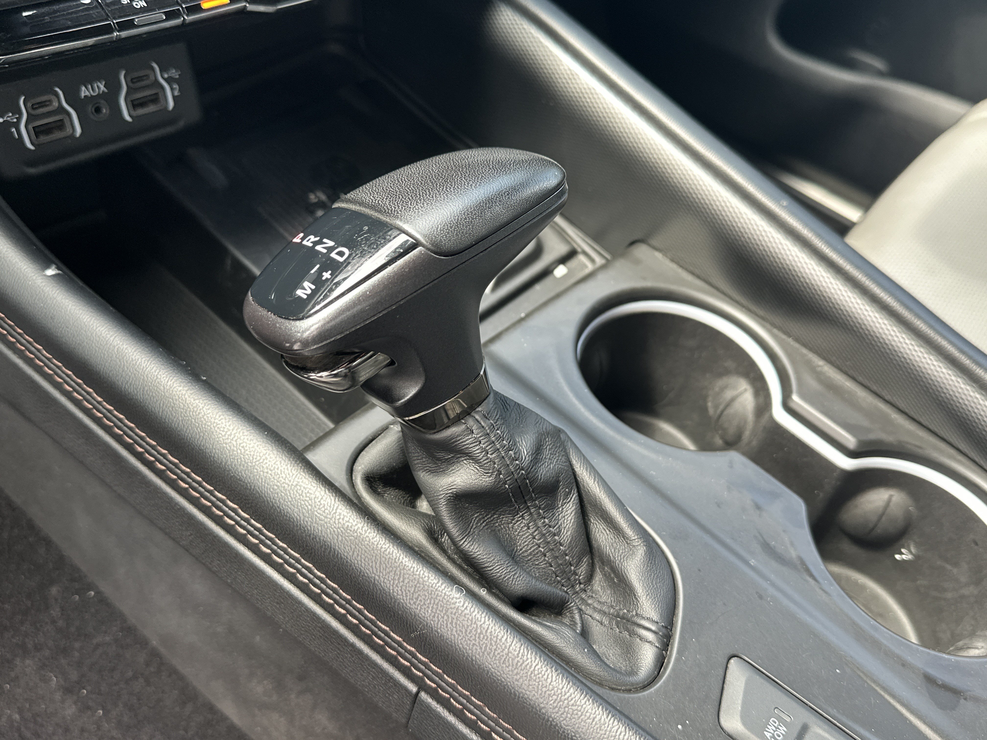 Used 2021 Dodge Durango R/T w/ Blacktop Package AWD/4WD image 23