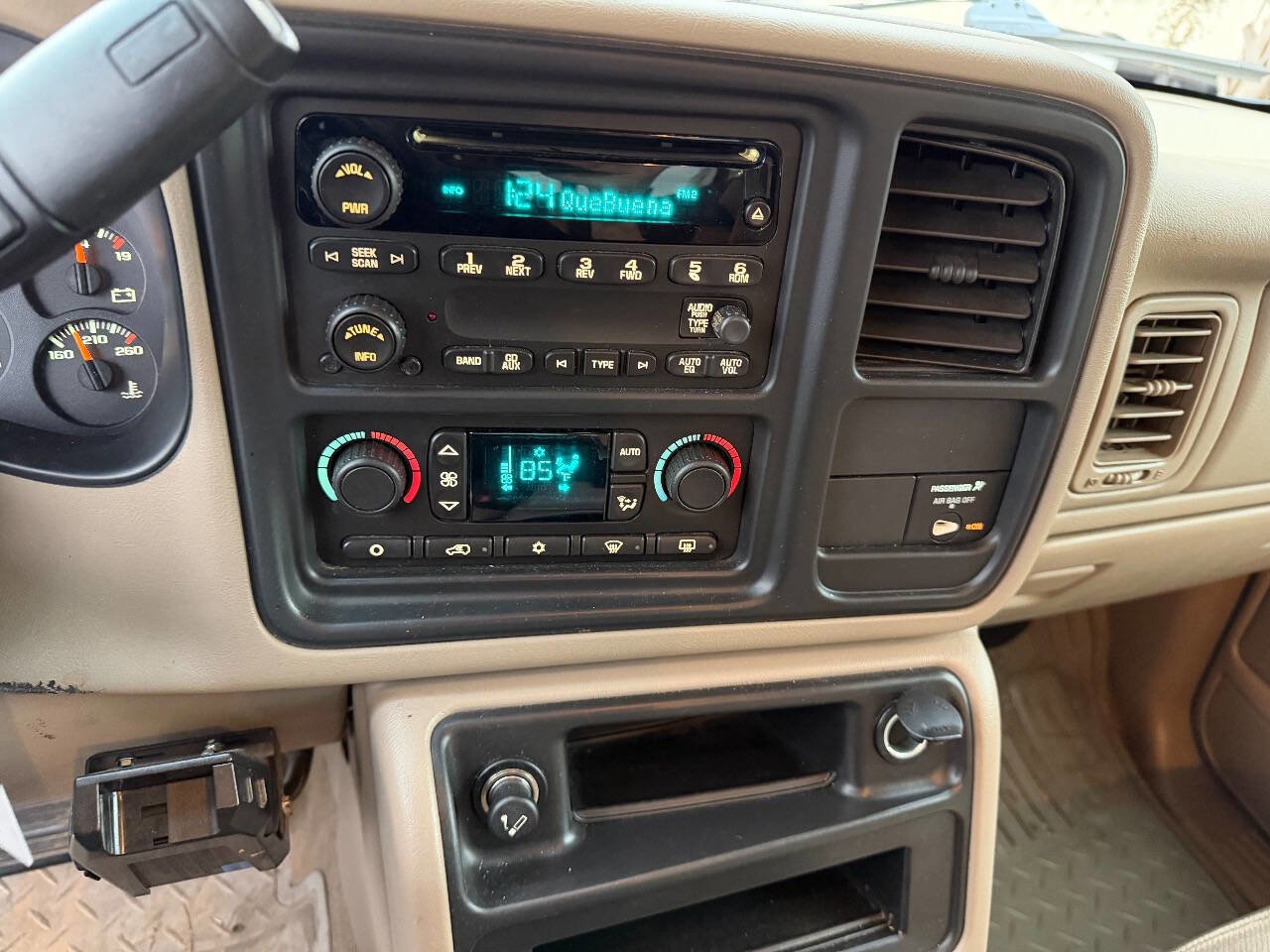 Used 2007 GMC Sierra 2500 SLE w/ Heavy-Duty Power Package image 15