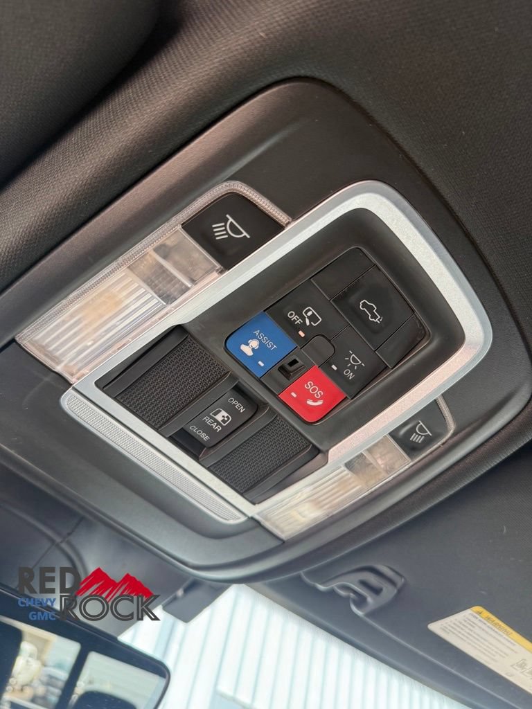 Used 2020 RAM 2500 Limited AWD/4WD image 16