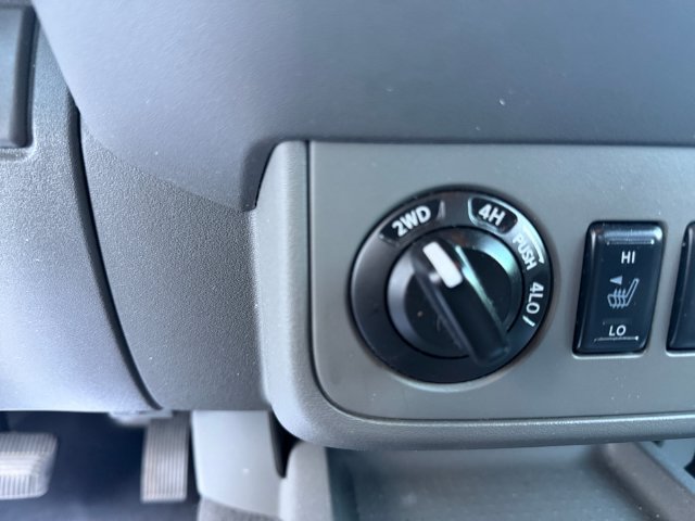 Used 2021 Nissan Frontier SV w/ Midnight Edition Floor Mats AWD/4WD image 23