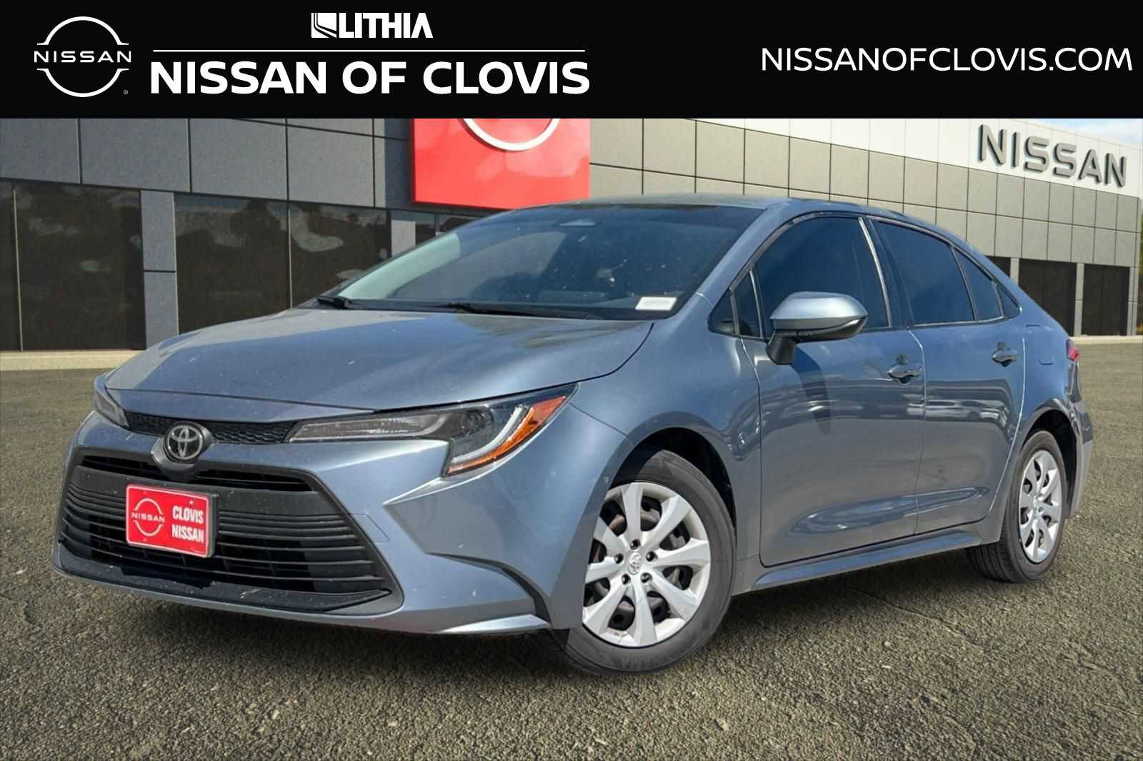 Used 2023 Toyota Corolla LE image 1