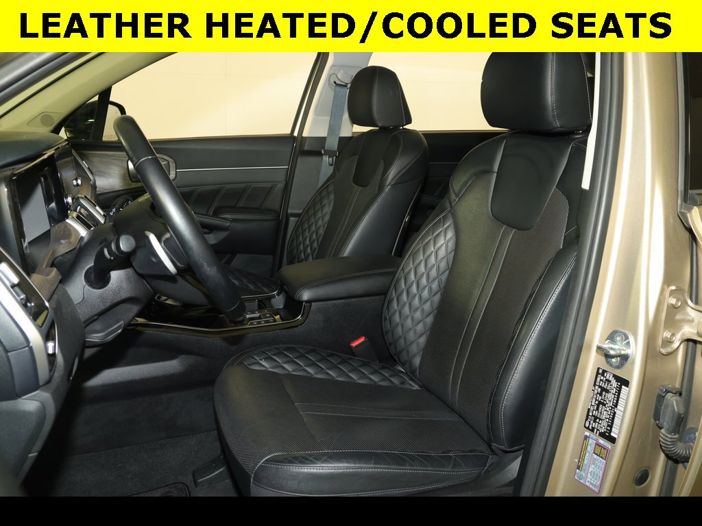 Used 2021 Kia Sorento SX Prestige image 4