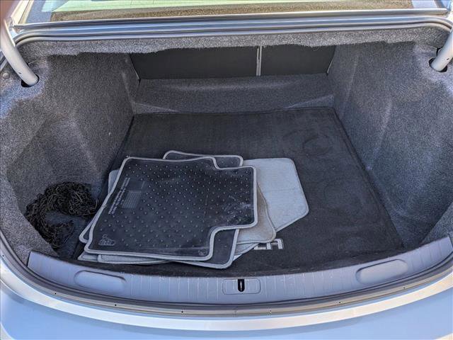 Used 2015 Chevrolet Impala LTZ FWD image 7