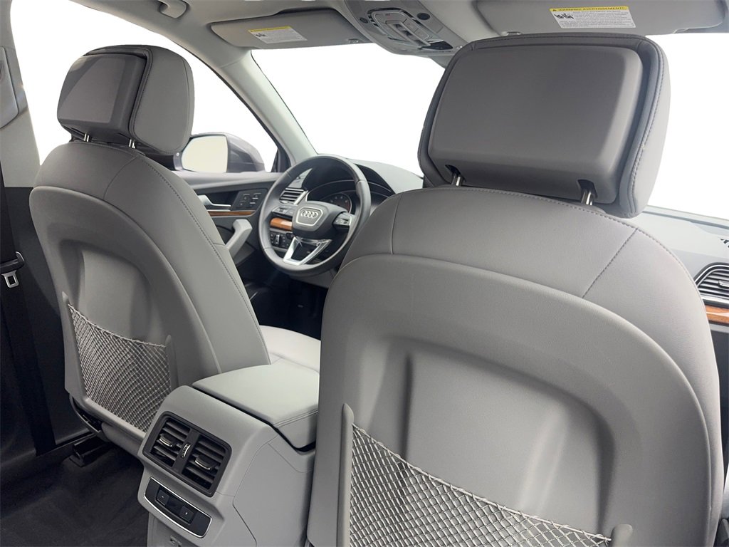 Used 2022 Audi Q5 2.0T Premium w/ Convenience Package image 42