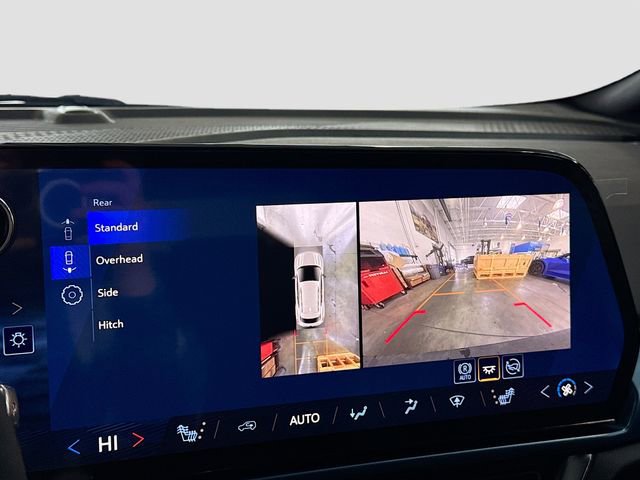 New 2026 Chevrolet Equinox EV LT image 15