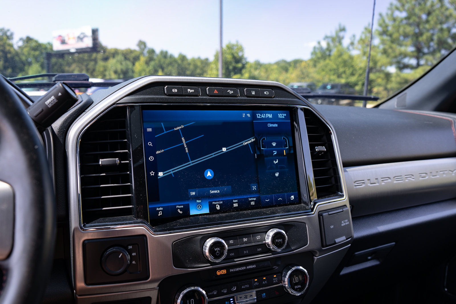 Used 2022 Ford F450 Platinum w/ FX4 Off-Road Package AWD/4WD image 50