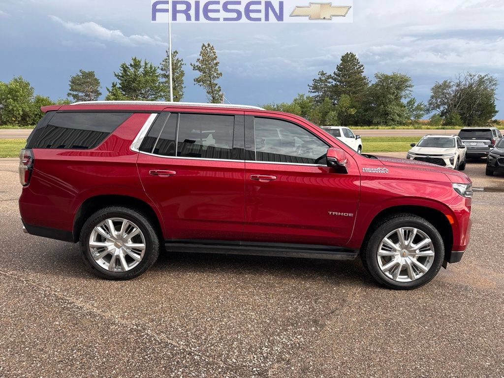 Used 2021 Chevrolet Tahoe High Country w/ Premium Package AWD/4WD image 4