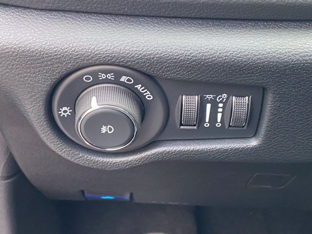 New 2026 Chrysler Pacifica Limited w/ S Appearance Package FWD image 27
