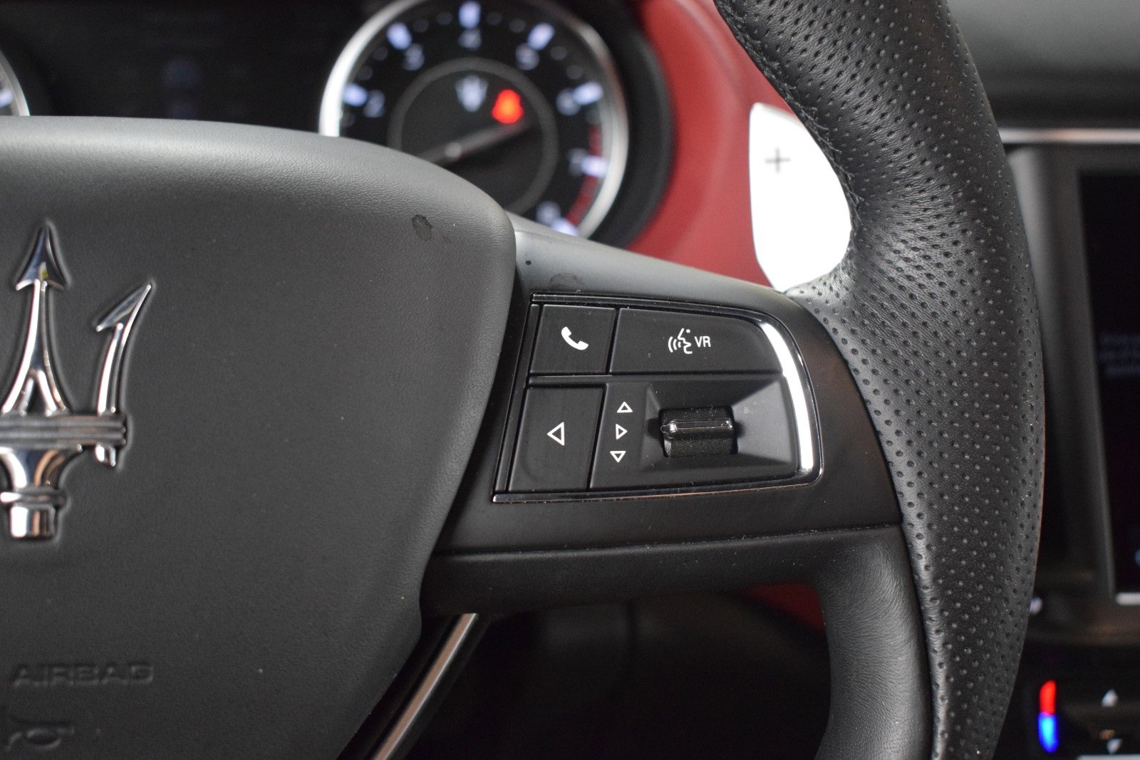 Certified 2022 Maserati Levante Modena image 28