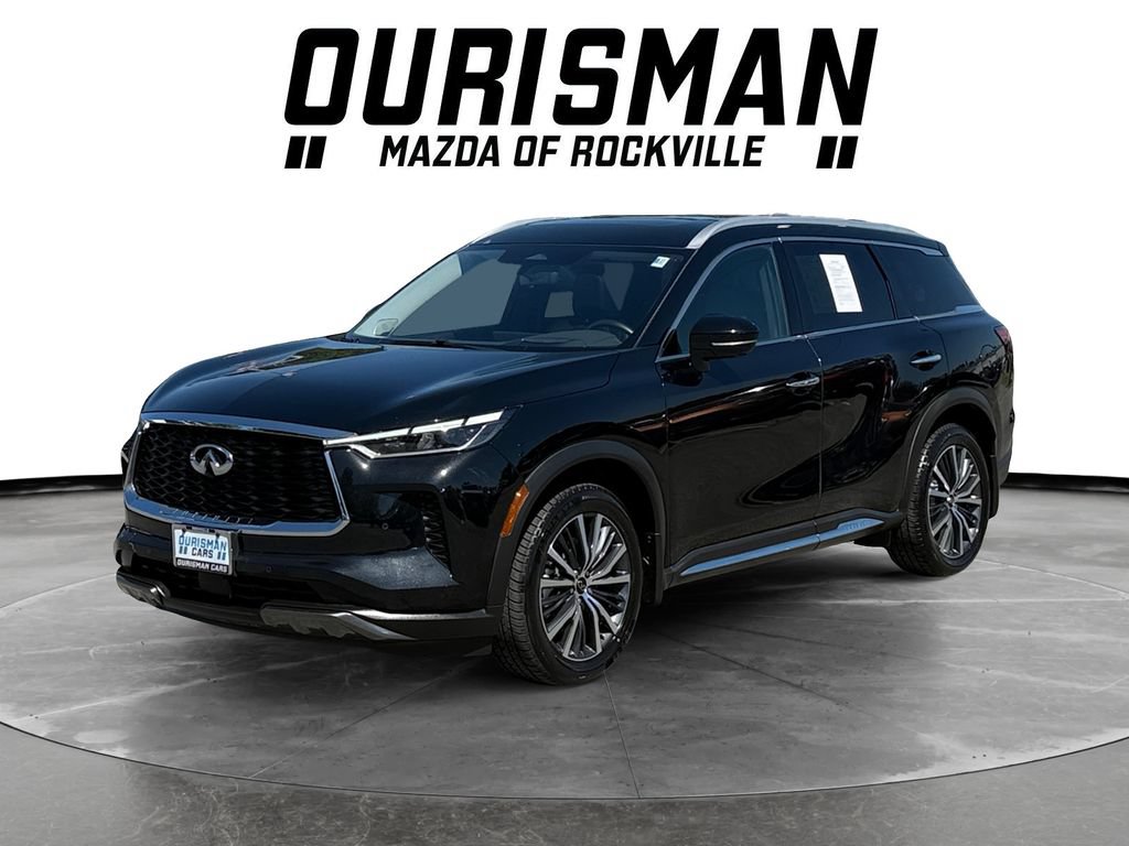 Used 2023 INFINITI QX60 Sensory w/ Vision Package AWD/4WD image 2