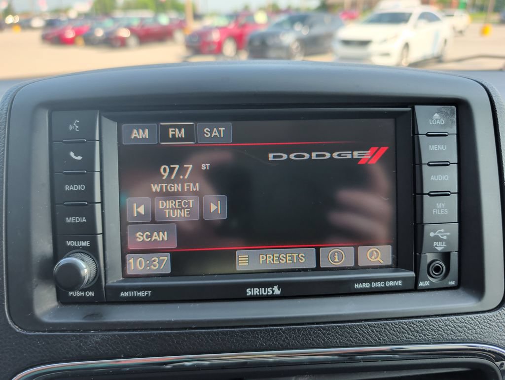 Used 2014 Dodge Grand Caravan SXT FWD image 12