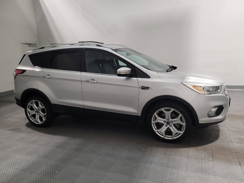 Used 2017 Ford Escape Titanium FWD image 11