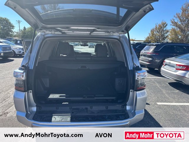 Used 2019 Toyota 4Runner TRD Off-Road Premium AWD/4WD image 11