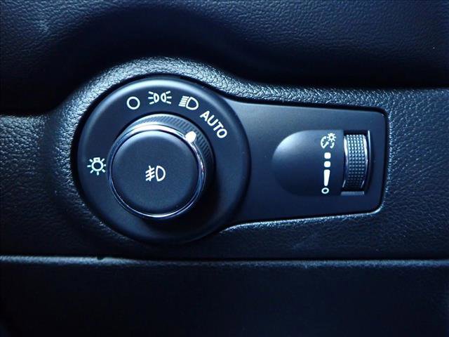 Used 2022 Dodge Durango GT image 24