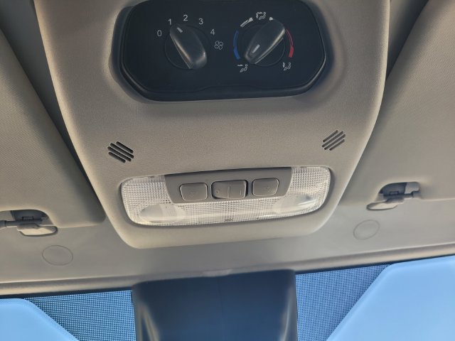 Certified 2019 Ford Transit 150 XL RWD image 21